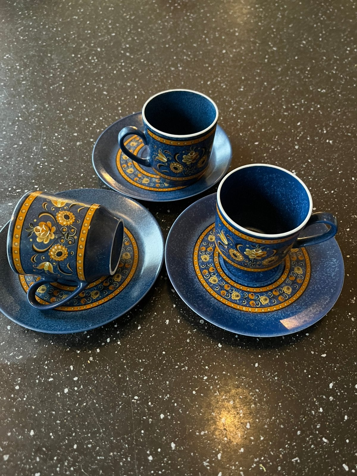 Charmante set van 3 espresso kop en schotels van winterling, Ophalen of Verzenden