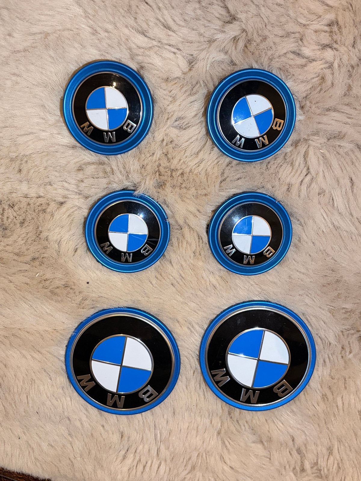 Originele BMW X3 G01 Emblemen + Wieldoppen 82mm, Ophalen of Verzenden, Zo goed als nieuw