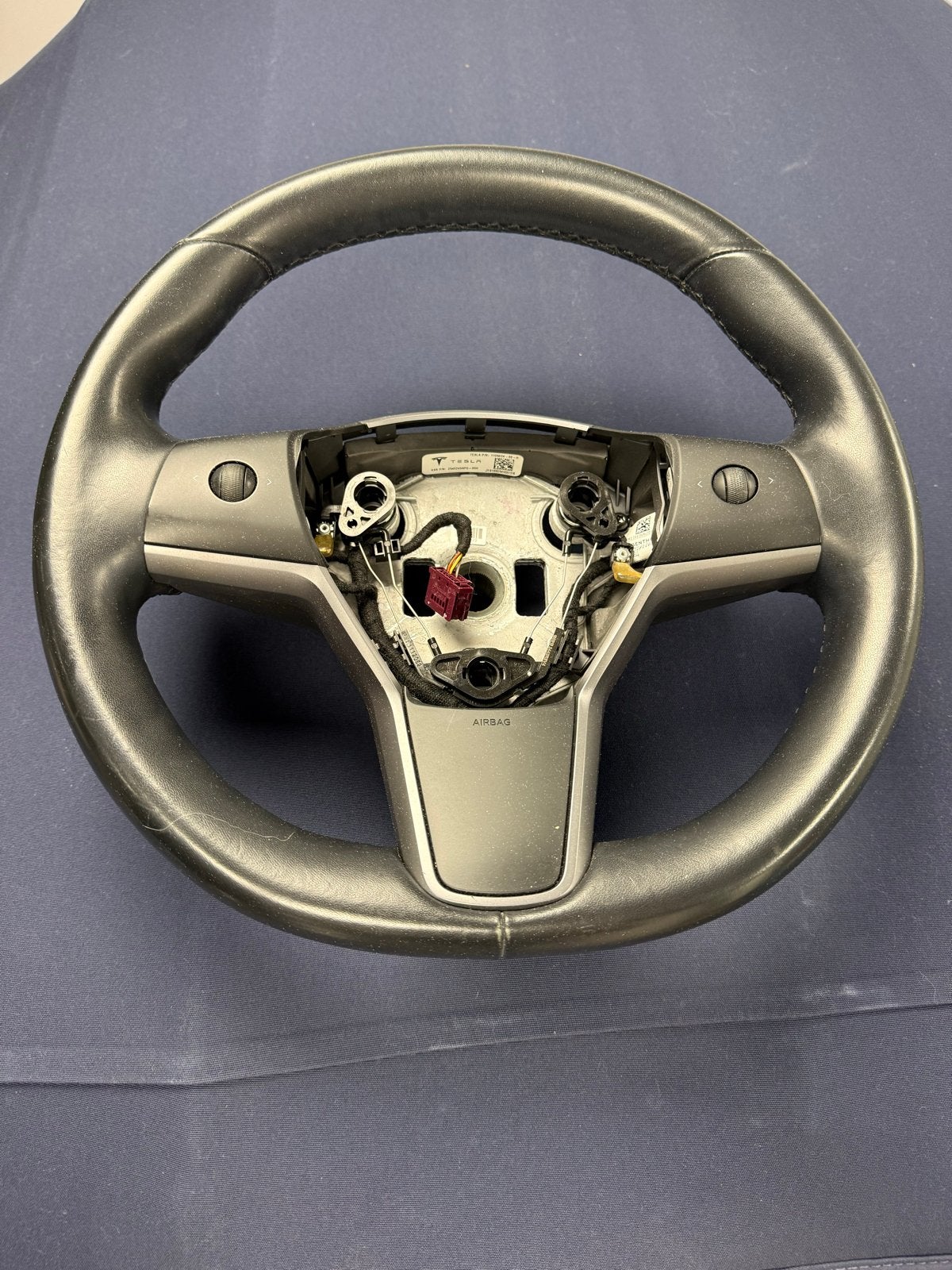 Tesla Model 3 Stuurwiel - Origineel en Gebruikt