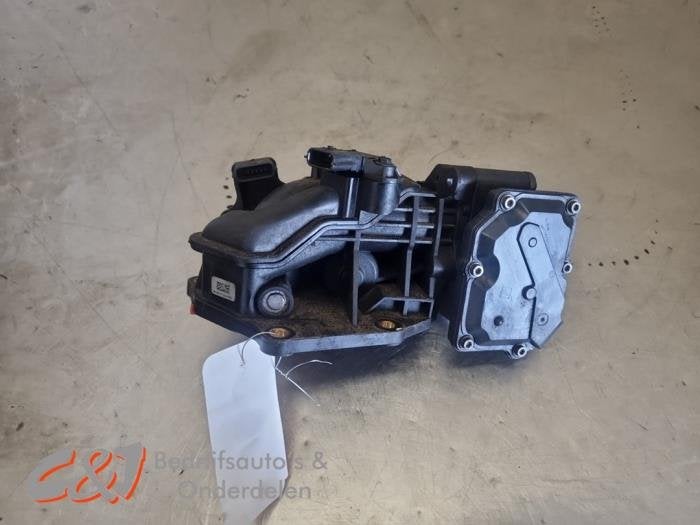 Gasklephuis van een Nissan NV300, Gebruikt, -, -, Ophalen of Verzenden