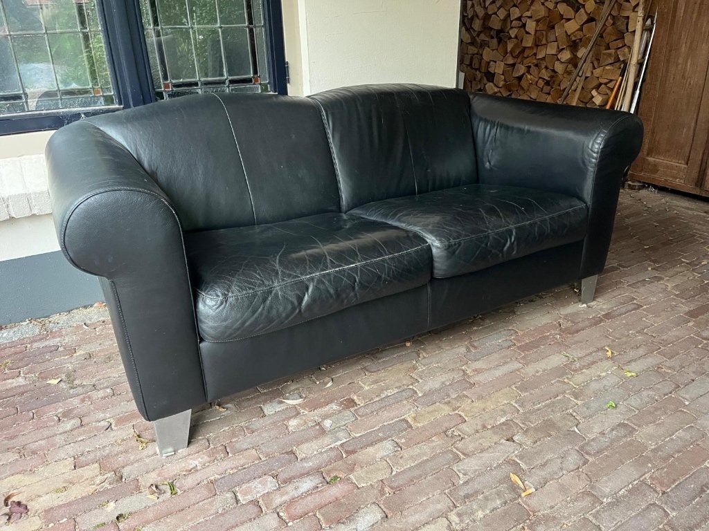 Helemaal gratis is deze mooie zwarte bank !!!, Ophalen, Gebruikt, 150 tot 200 cm, Tweepersoons