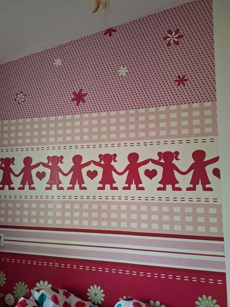 Graham & Brown XXL Kinderbehang - Roze met Figuren, Huis en Inrichting, Stoffering | Behang, Ophalen of Verzenden, Minder dan 10 m²