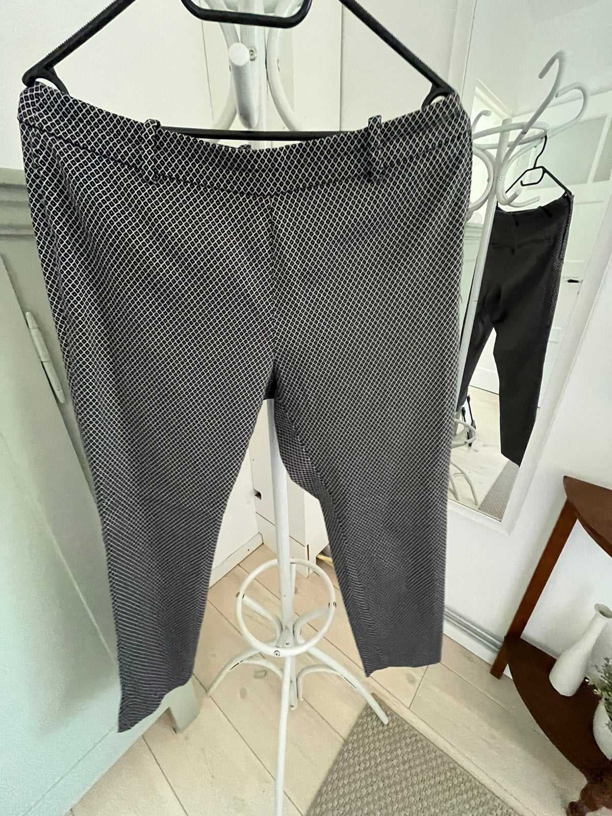broek H&M mt L, H&M, Zwart, Maat 42/44 (L), Ophalen of Verzenden
