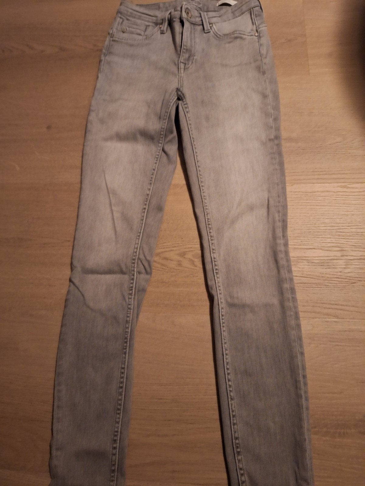 spijker broek grijs maat w 25 lengte 30 cotton club, Ophalen, Contton club, Zo goed als nieuw, W27 (confectie 34) of kleiner