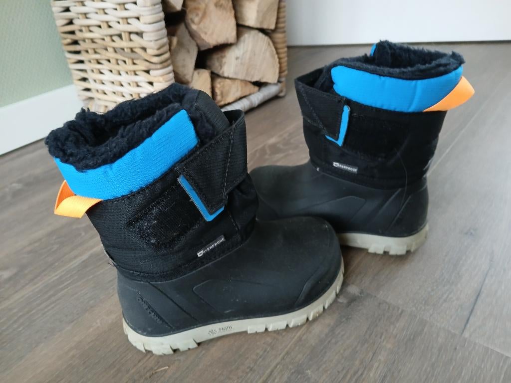 Snowboots maat 28, Kinderen en Baby's, Kinderkleding | Schoenen en Sokken, Ophalen, Jongen of Meisje, Quechua snow contact, Laarzen