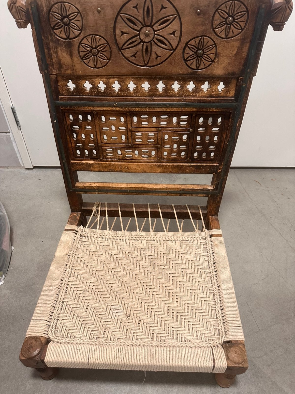 Orginele tribal chair india (Amsterdam ), Antiek en Kunst, Ophalen