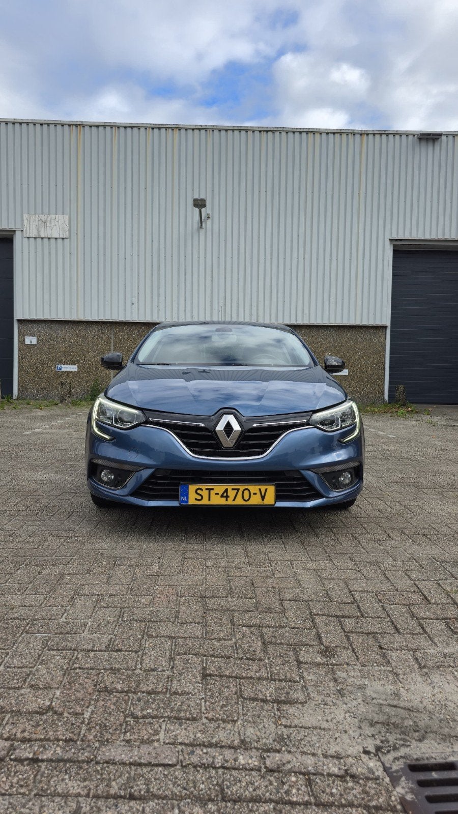 Renault Mégane 1.2 16V 97KW HB 2018 Blauw, Auto's, Voorwielaandrijving, Zwart, 4 cilinders, Blauw