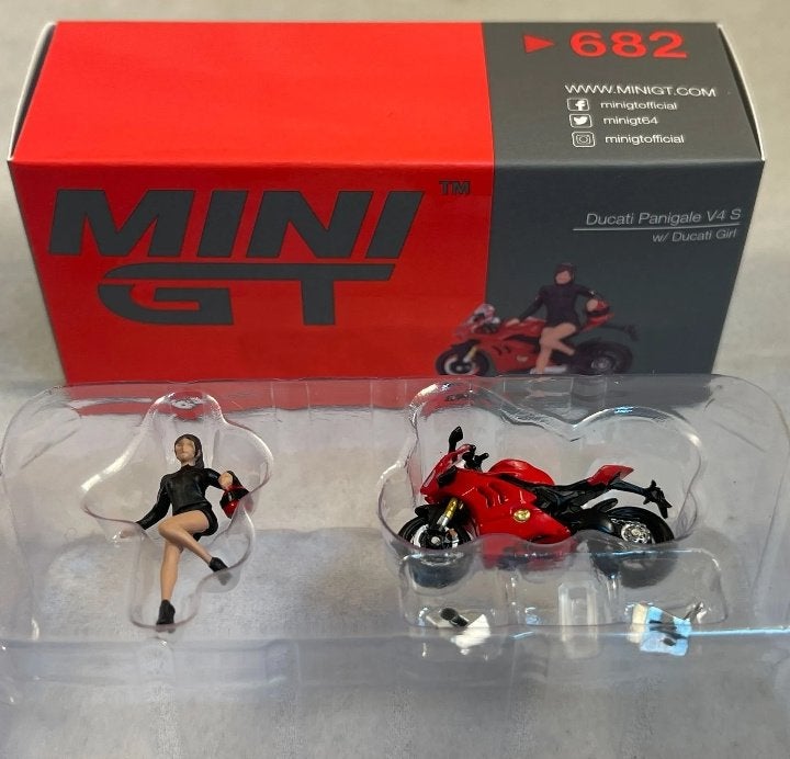 Mini GT- Ducati Panigale V4 S with Ducati Girl #682, -, Verzenden, -, Nieuw