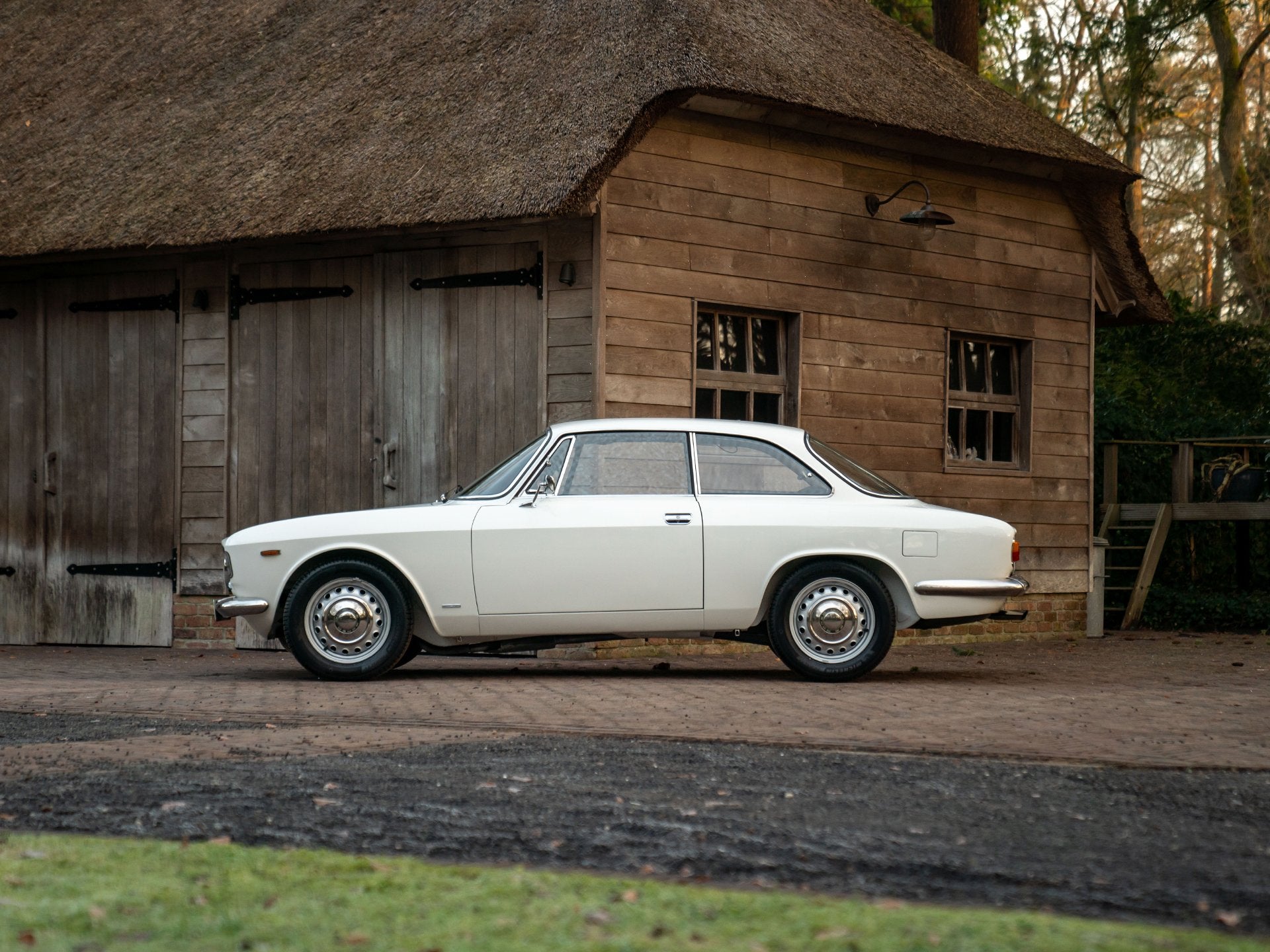 Alfa Romeo GT 1300 Junior | Recently restored | 25-year-owne, foto 4