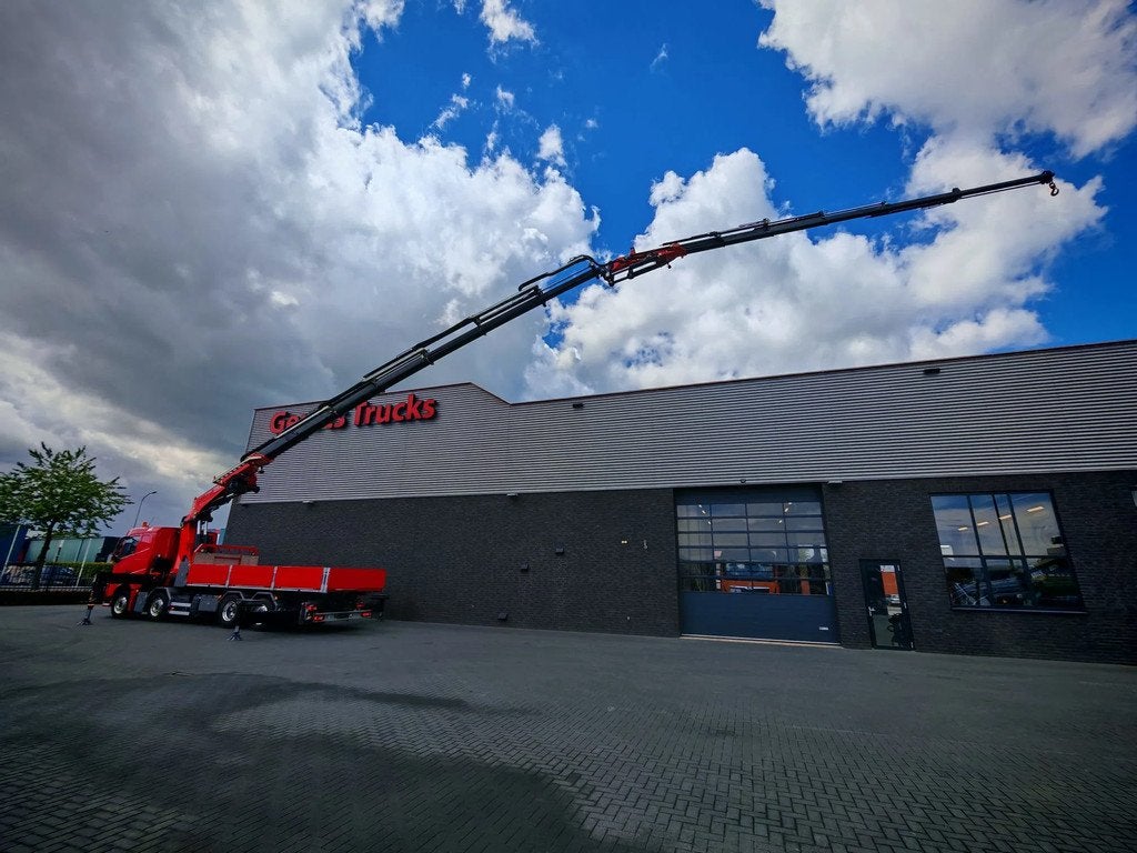 Volvo FH 540 8X2 TREKKER BAKWAGEN MET FASSI F1150RA.2.27 XHE, Automaat, Euro 6, Automatische klimaatregeling, Bedrijf