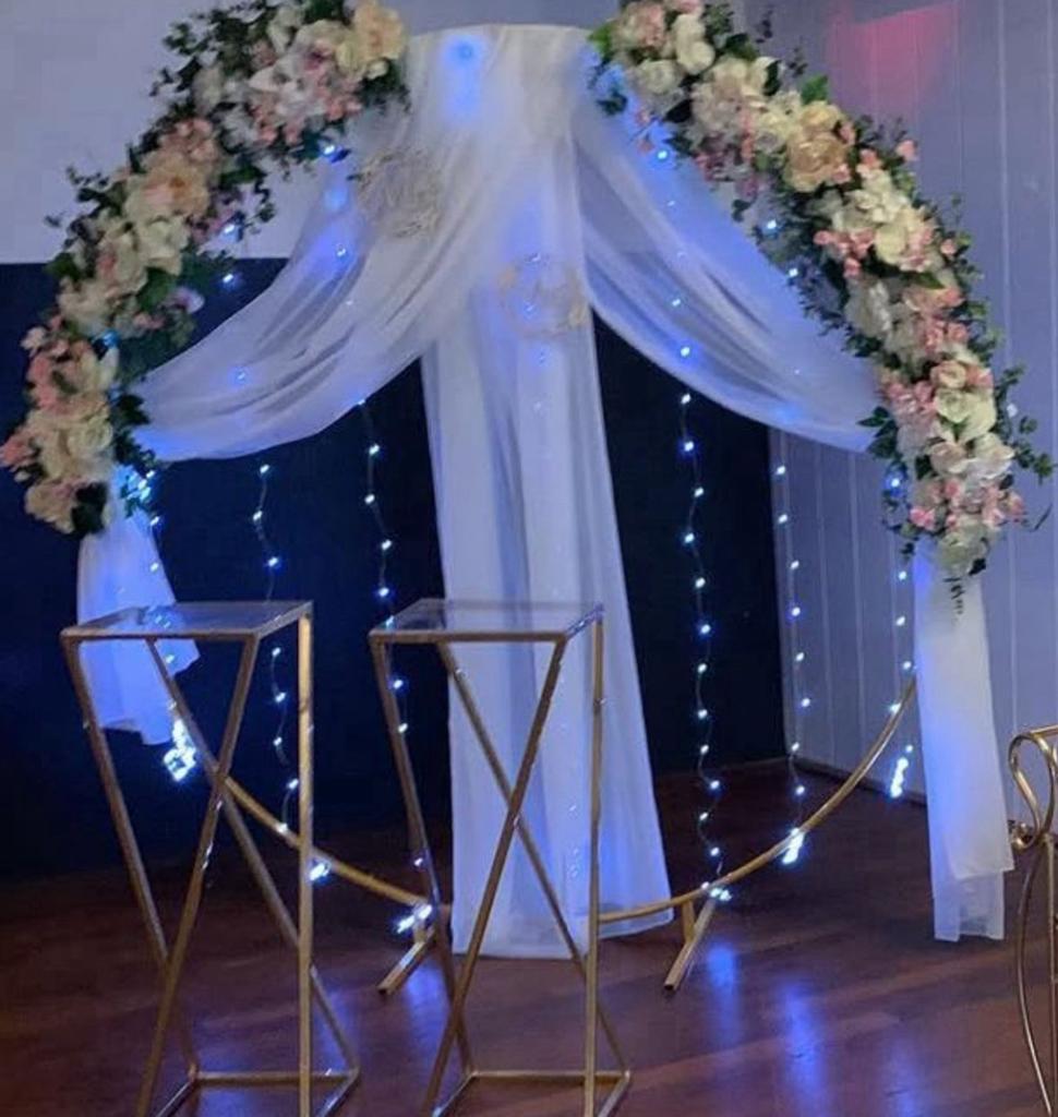Te huur hele Decoratie of los, Ophalen of Verzenden, Zo goed als nieuw, Geboorte of Huwelijk