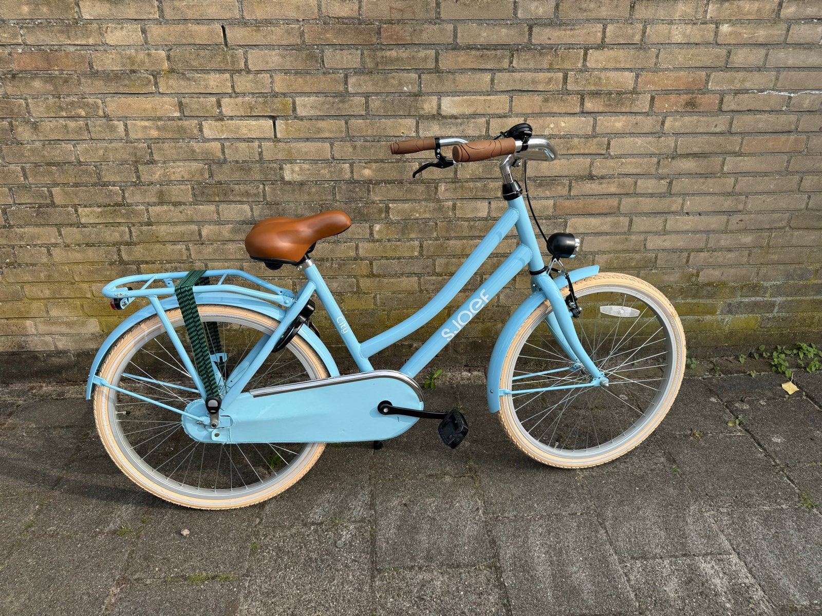 Blauwe kinderfiets 24 inch - Sjoef, Ophalen of Verzenden, Gebruikt, Terugtraprem, 16 tot 20 inch