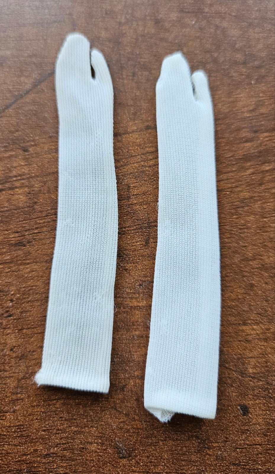 Vintage Barbie handschoenen wit tricot lang 60's, Verzamelen, Ophalen of Verzenden, Kleertjes