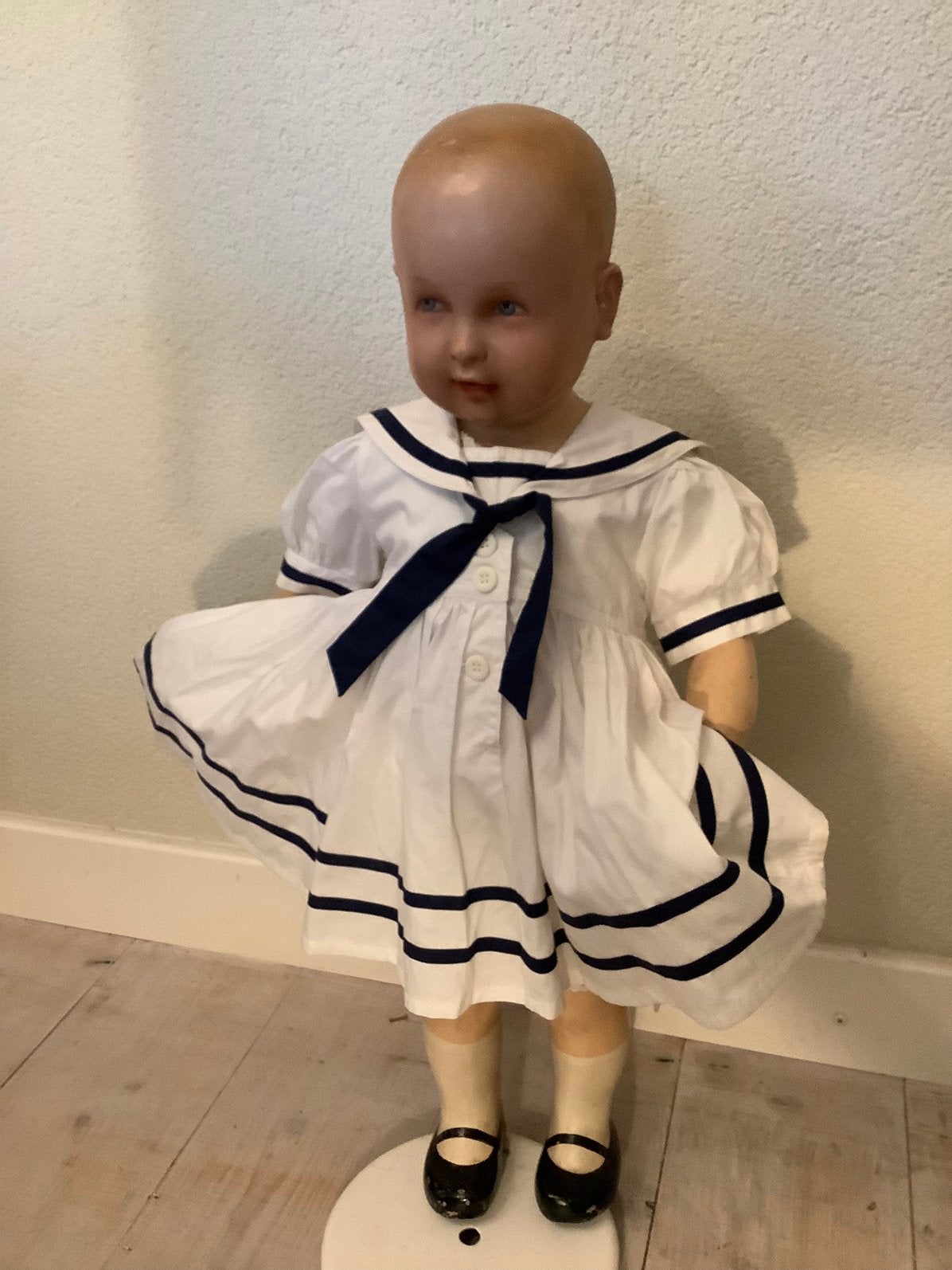 Schattig matrozen jurkje voor antieke pop , etalagepopje, Ophalen of Verzenden