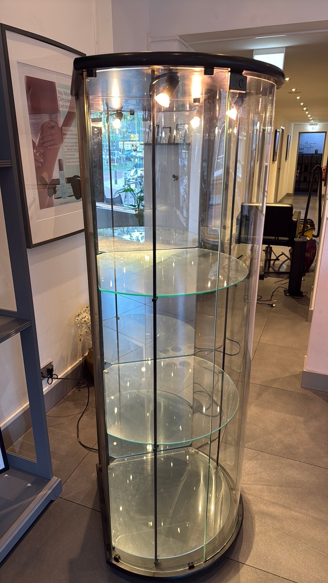 Winkel viritine met verlichting, Ophalen, Zo goed als nieuw, 25 tot 50 cm