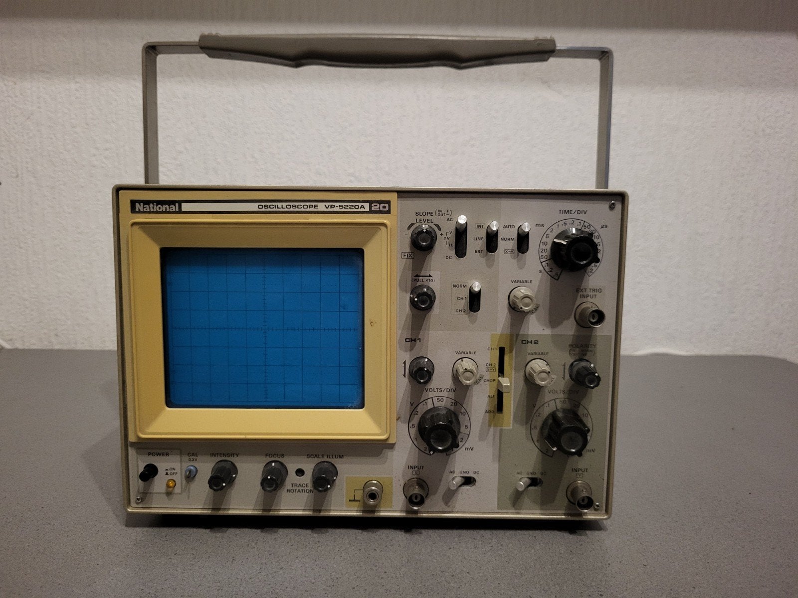 National VP-5220A Analoge Oscilloscoop 20 MHz Dual Trace, Ophalen of Verzenden