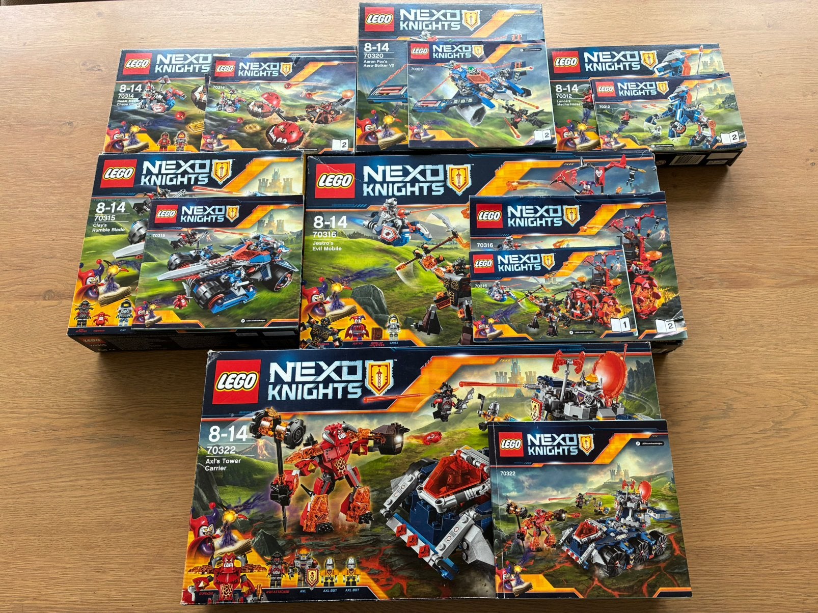 LEGO nexo knights diverse sets als nieuw, Kinderen en Baby's, Ophalen of Verzenden, Zo goed als nieuw