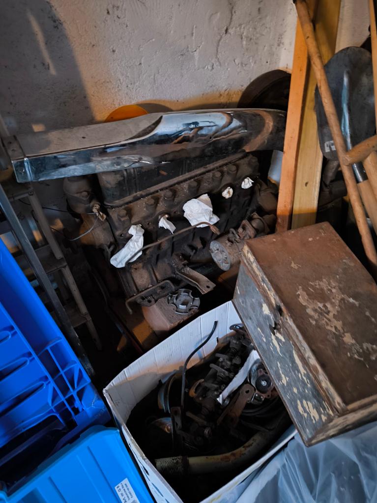 Opel Rekord P1/P2? 4-cilinder motor + diverse onderdelen, Auto-onderdelen, Motor en Toebehoren, Ophalen, Opel