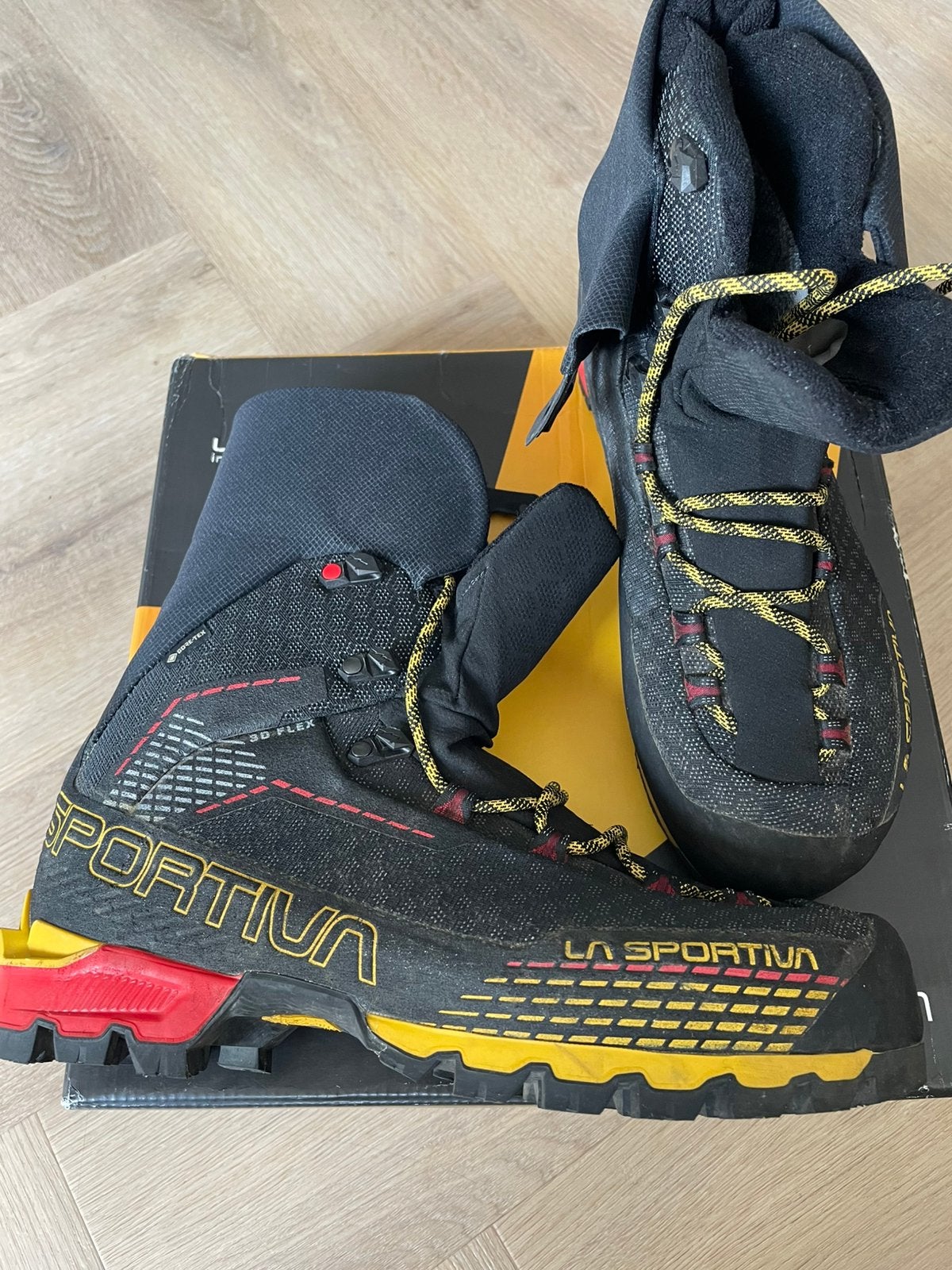 La Sportiva Trango Pro GTX, Sport en Fitness, Ophalen of Verzenden, Zo goed als nieuw, Schoenen
