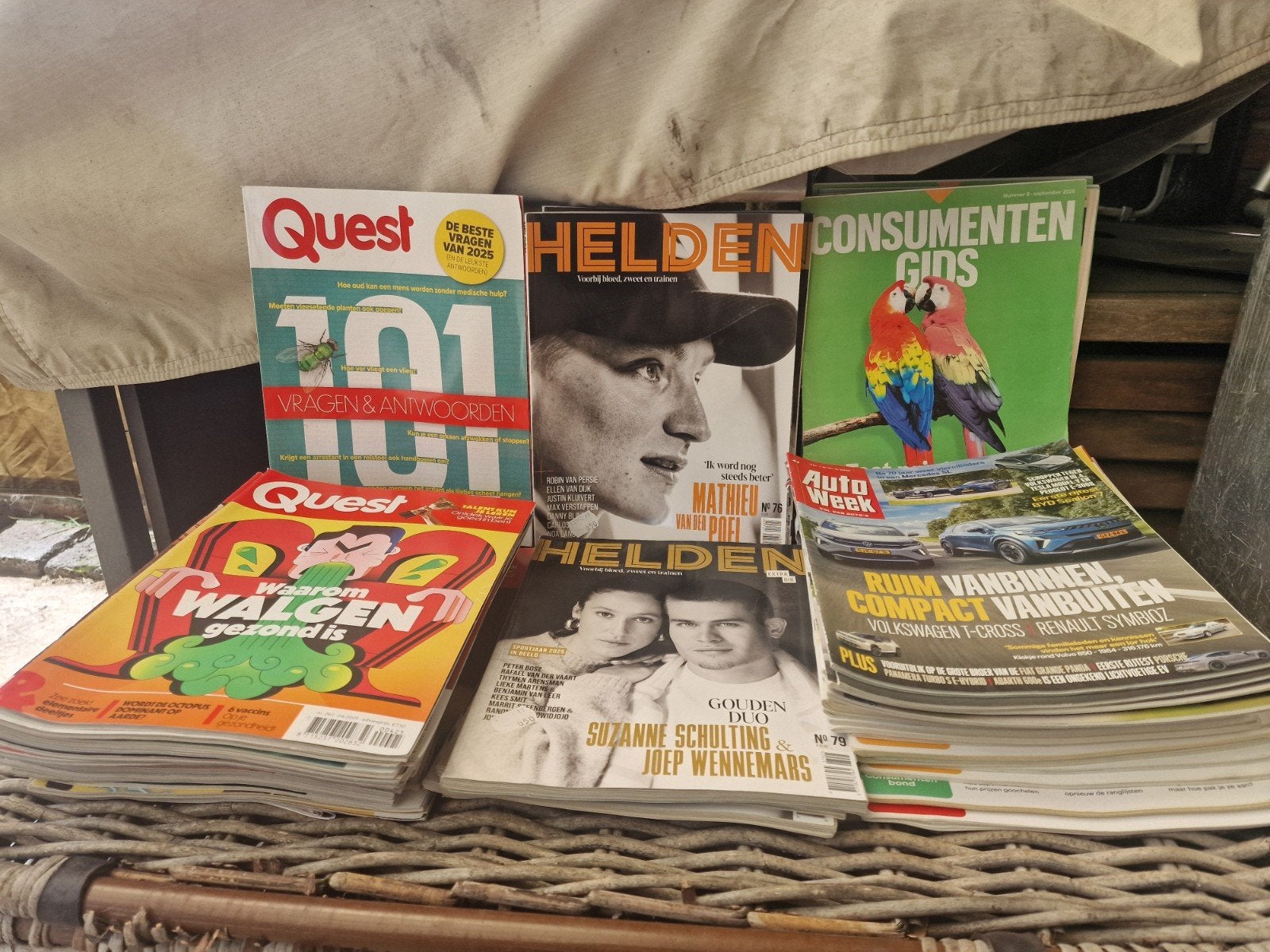 Diverse magazines: Quest, Helden, Autoweek, Consumentengids, Ophalen of Verzenden