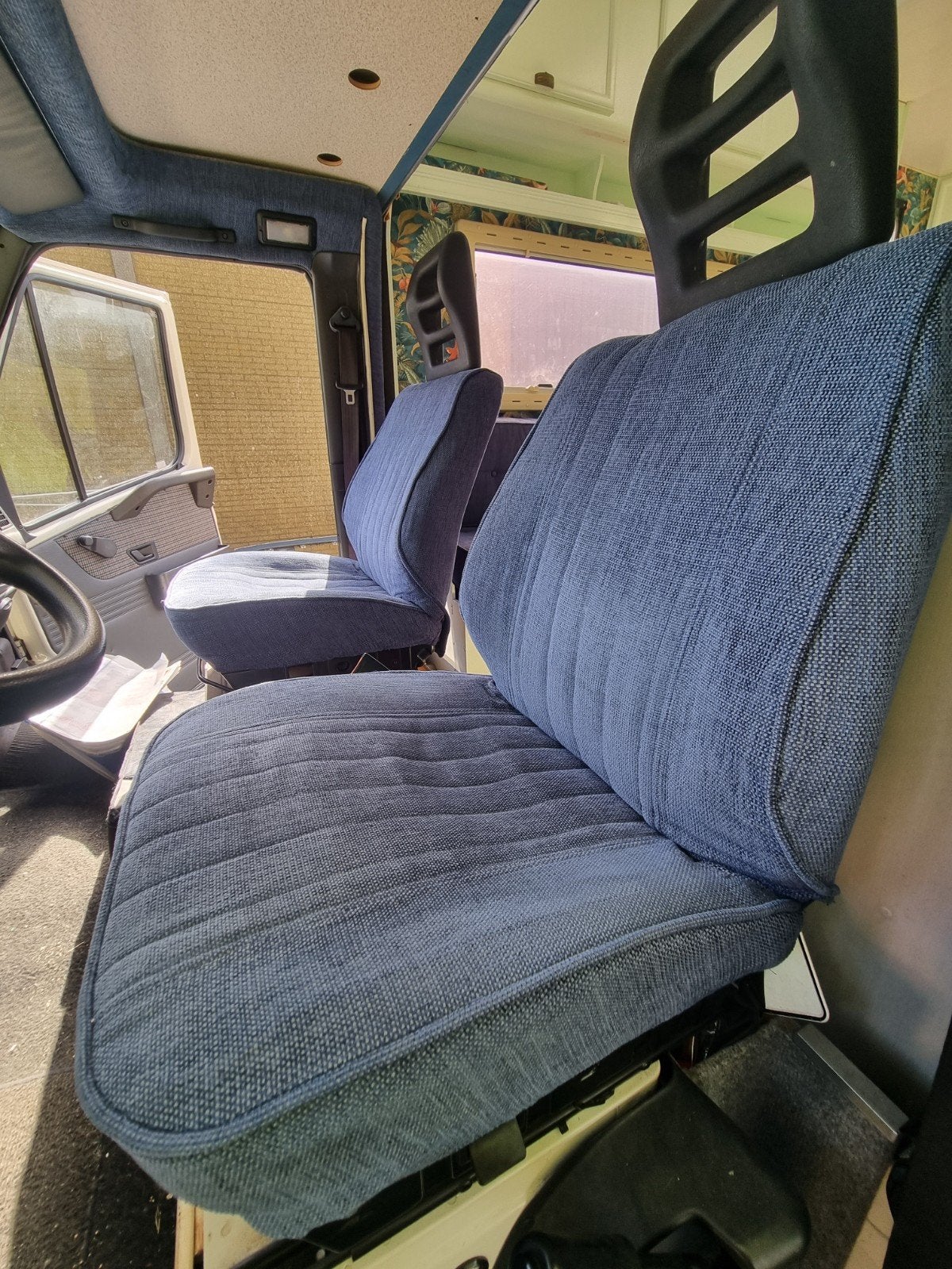 camper stoelen TIP fiat ducato j5 cabine stoel, Ophalen, Zo goed als nieuw