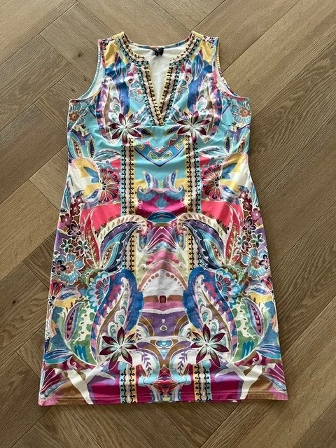 leuke gekleurde jurk van  K-design maat M/L, Kleding | Dames, Maat 38/40 (M), K-design, Overige kleuren, Ophalen of Verzenden
