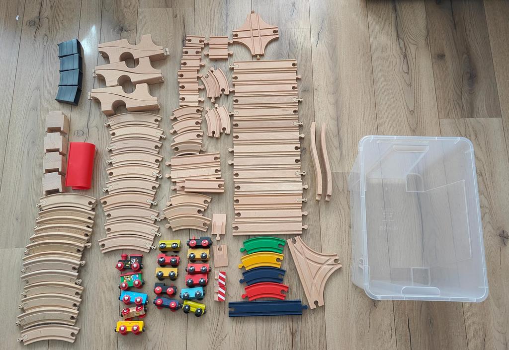 Houten treinspoor, Kinderen en Baby's, Speelgoed | Houten speelgoed, Ophalen, Zo goed als nieuw