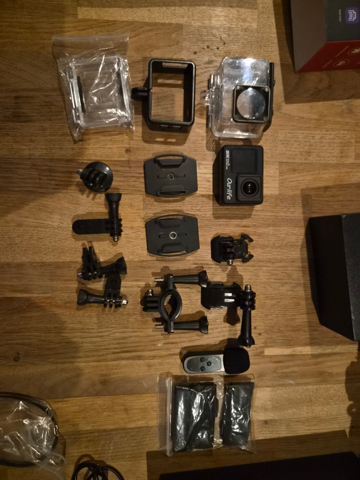 OUR Life 5K Action Camera - Ultra HD met accessoires, Ophalen of Verzenden, Zo goed als nieuw, Overige merken