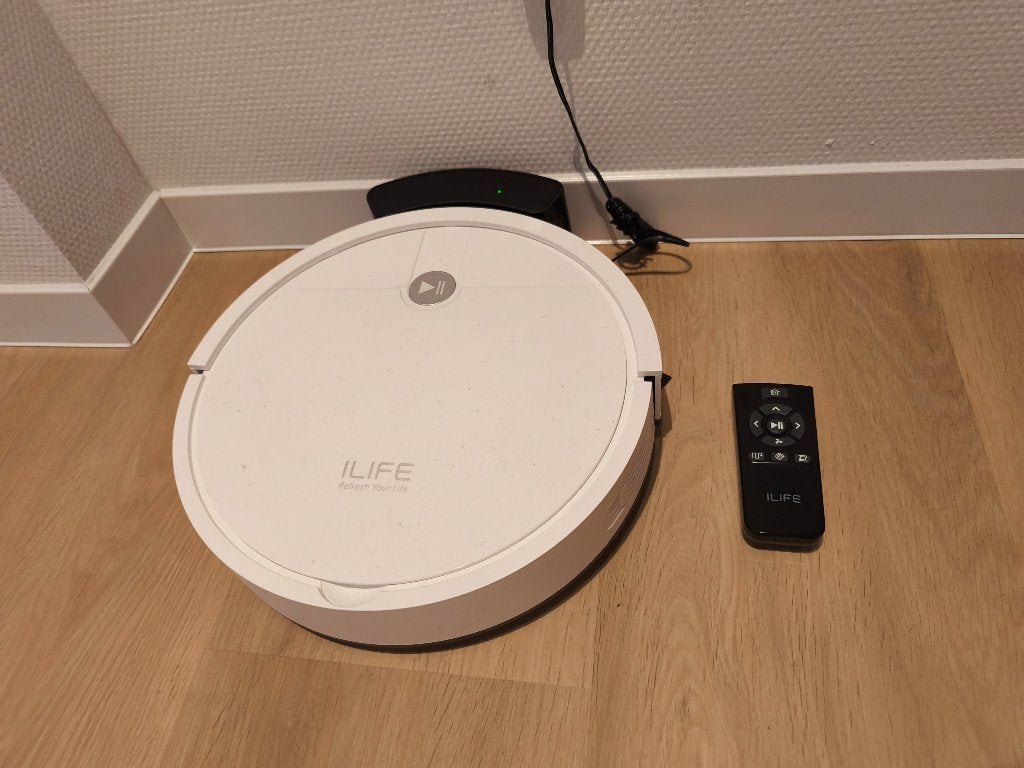 ILIFE V2 robotstofzuiger met afstandsbediening, Witgoed en Apparatuur, Stofzuigers, Zo goed als nieuw, Robotstofzuiger, Ophalen of Verzenden