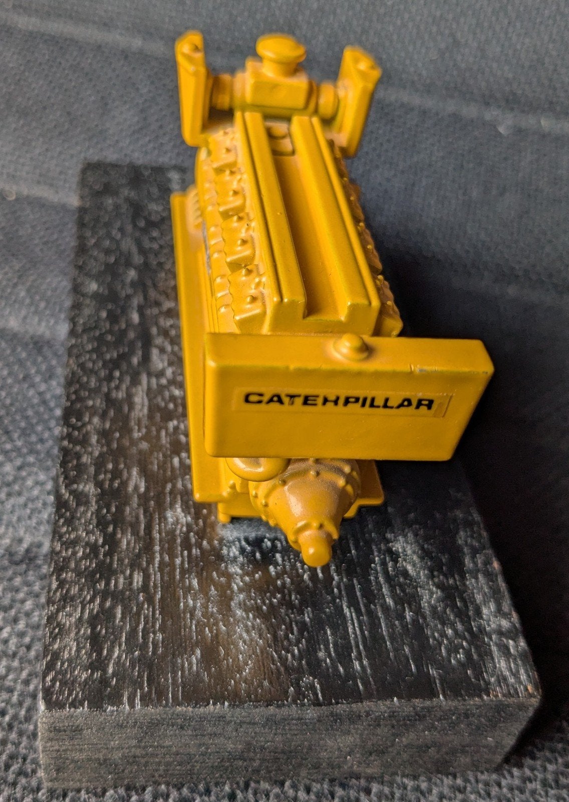 Caterpillar C939 CAT Motor Model op Houten Sokkel, Ophalen of Verzenden, Zo goed als nieuw, Motoren