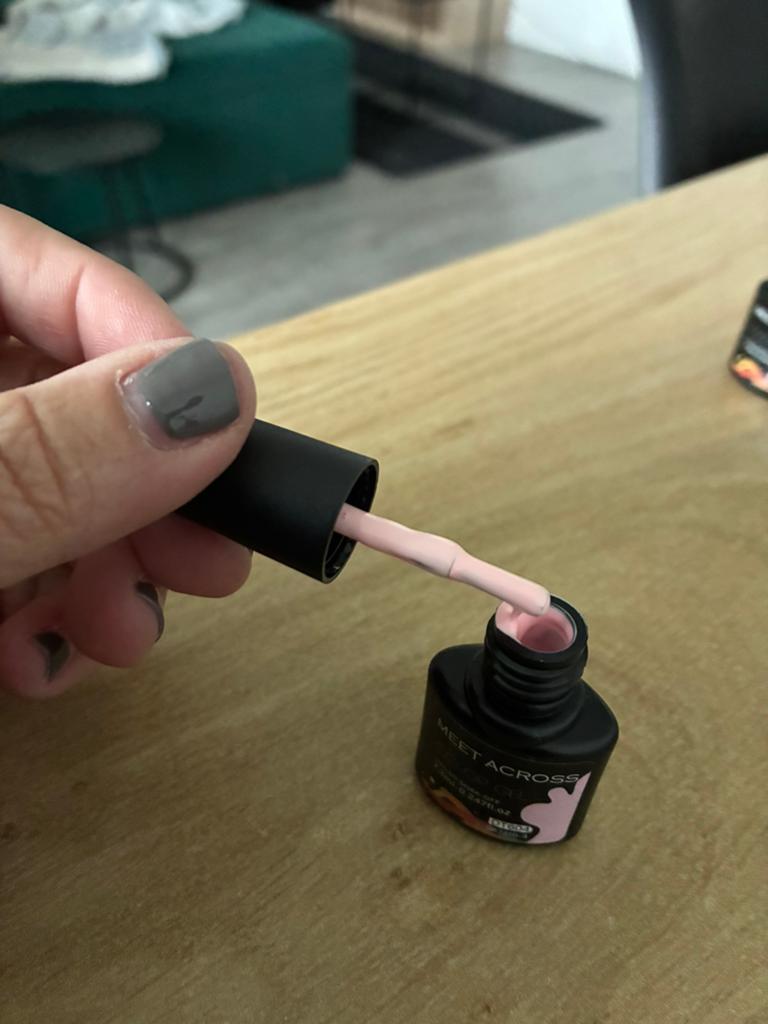 Mooie gel nagellak - Meet Across Color Gel DT604, Sieraden, Tassen en Uiterlijk, Uiterlijk | Cosmetica en Make-up, Nieuw, Ophalen of Verzenden