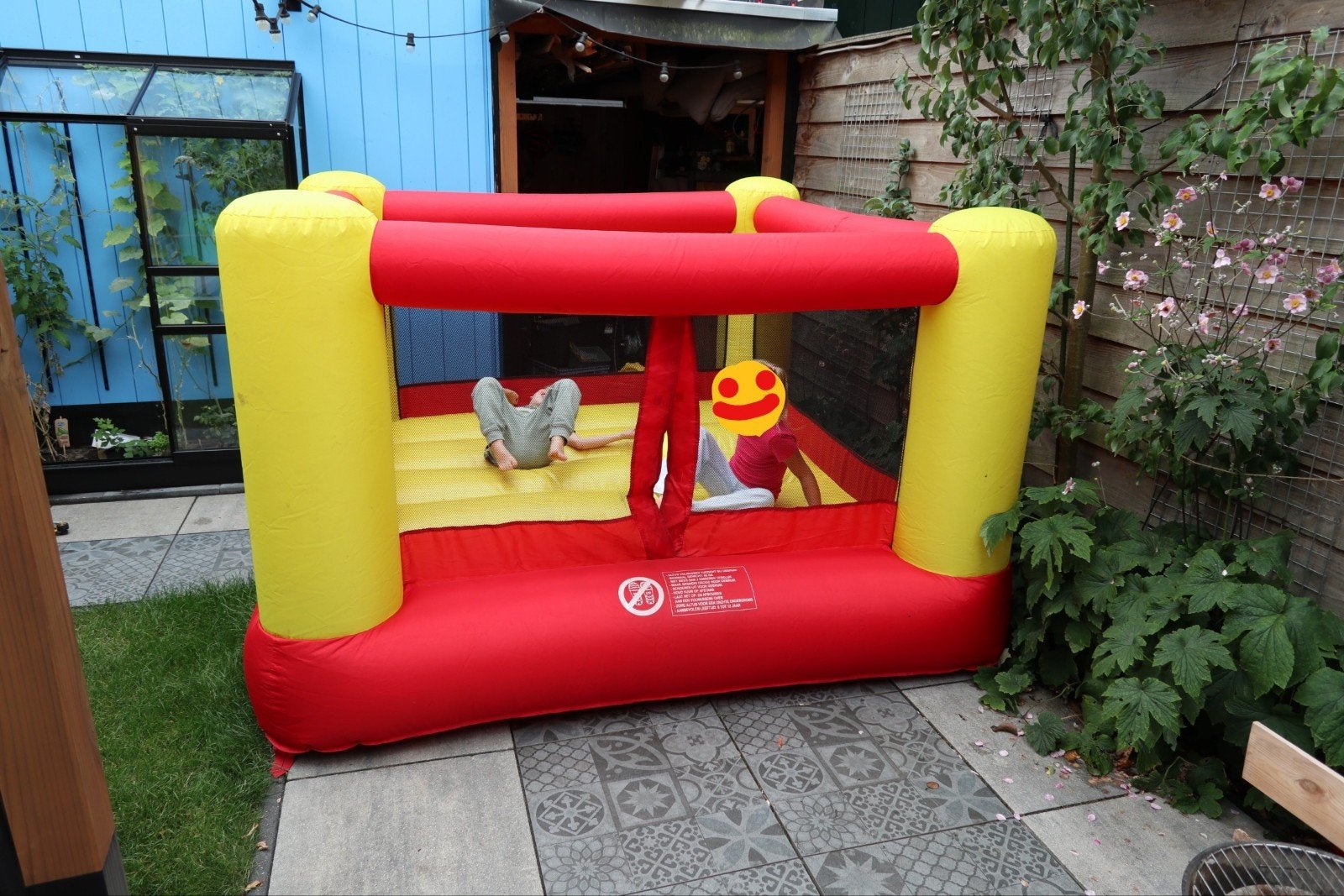 Te koop: klein kinder springkussen voor in eigen tuin, Ophalen
