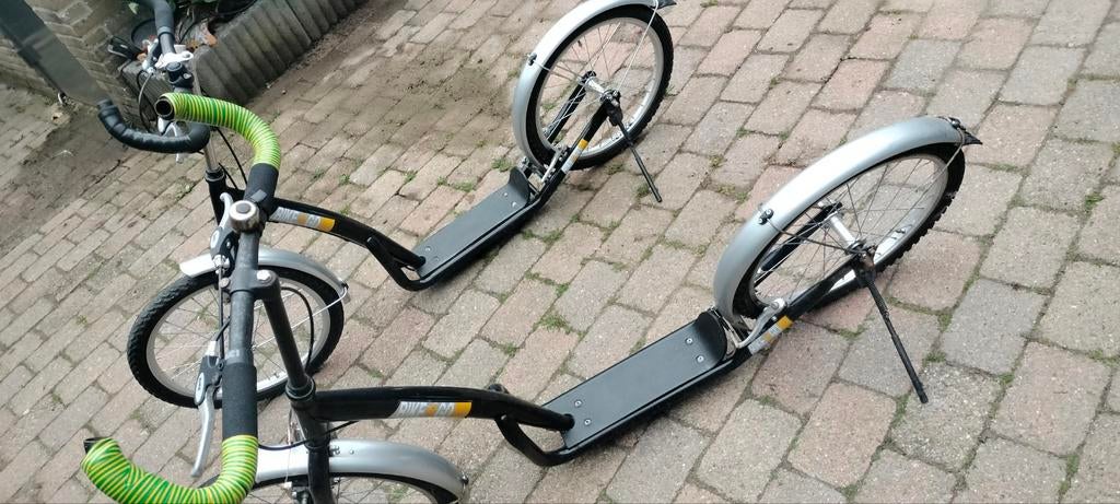 2 stuks Bike2Go steps - zwart, gebruikt maar in goede staat, Fietsen en Brommers, Steps, Ophalen of Verzenden, Gebruikt, Gewone step