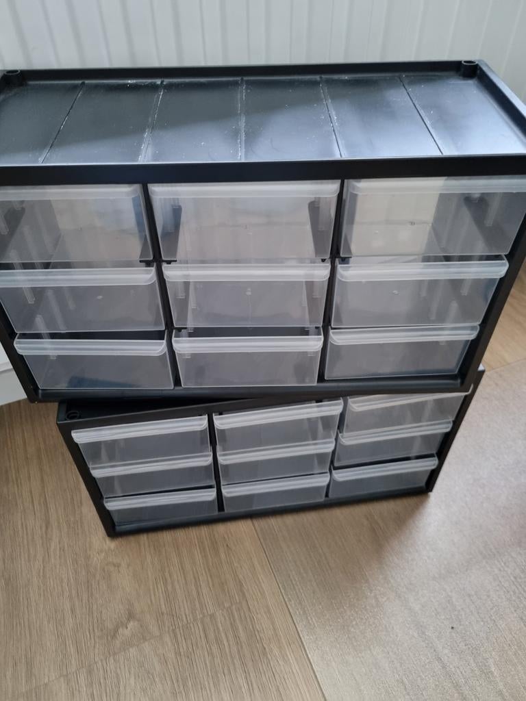 2 Stanley opberg ladekasten, Ophalen