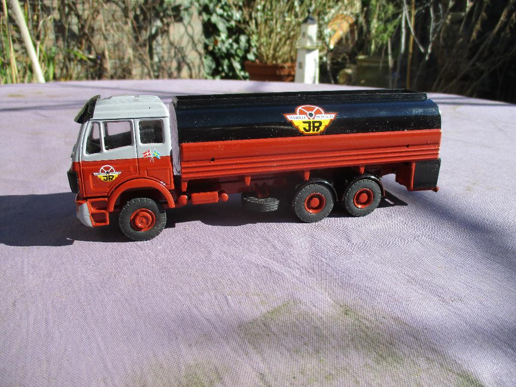Mercedes SK EPS Joh. Rasmussen Svebølle Lion, Verzenden, Nieuw, Bus of Vrachtwagen, Lion Toys