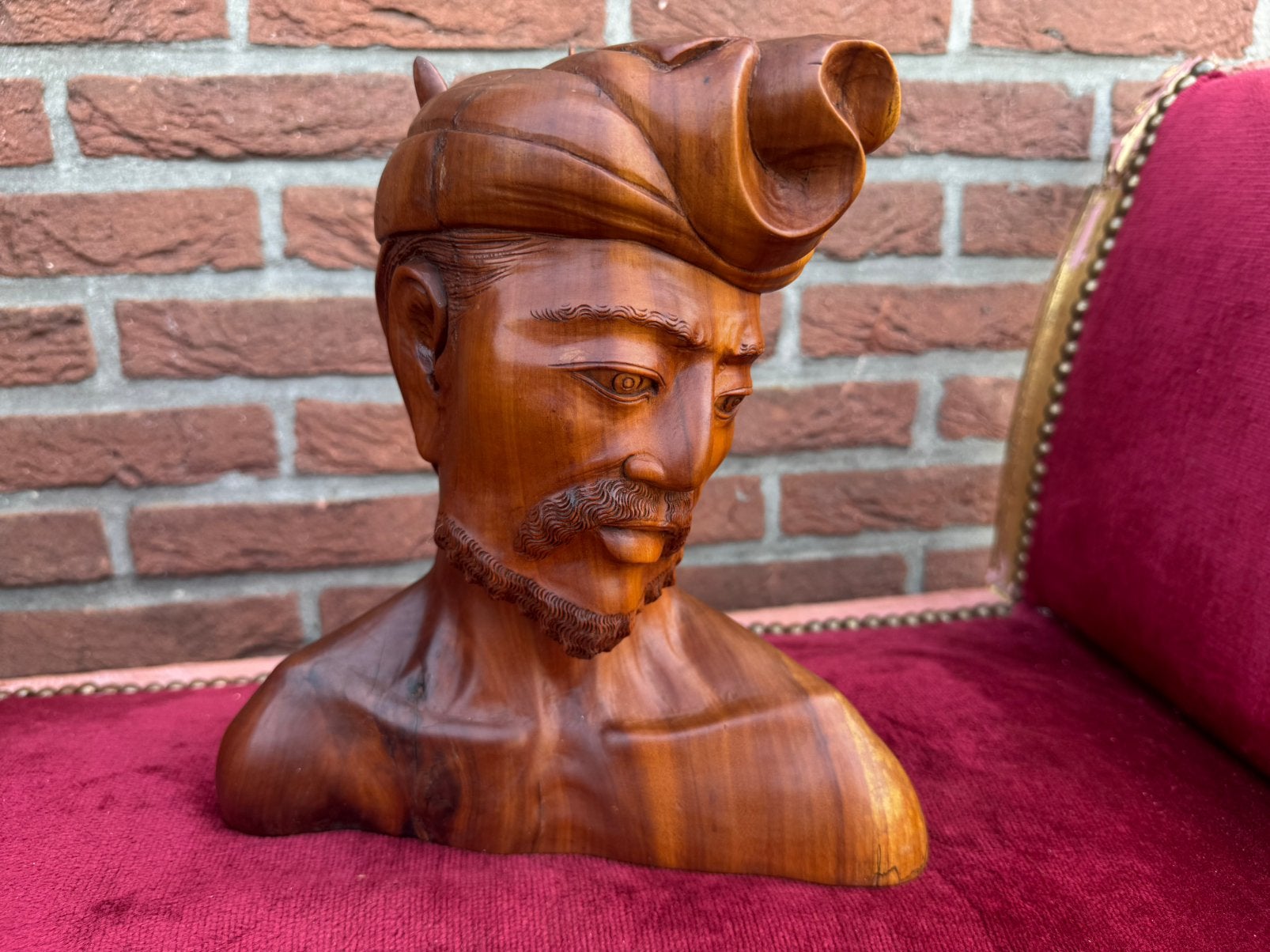 Balinese heer met baardje, handgestoken topbeeld, Antiek en Kunst, Kunst | Beelden en Houtsnijwerken, Houtsnijwerk, Art deco, Ophalen of Verzenden