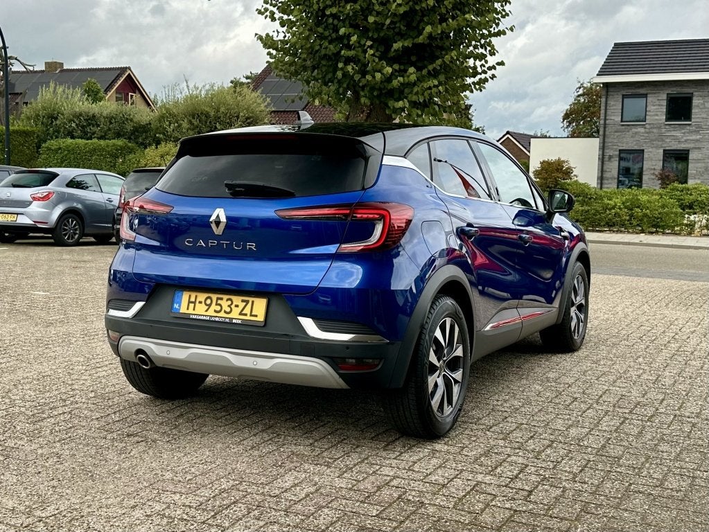 Renault Captur 1.3 TCe 130PK Intens automaat Camera Carplay, Auto's, Gebruikt, Euro 6, 4 cilinders, Blauw