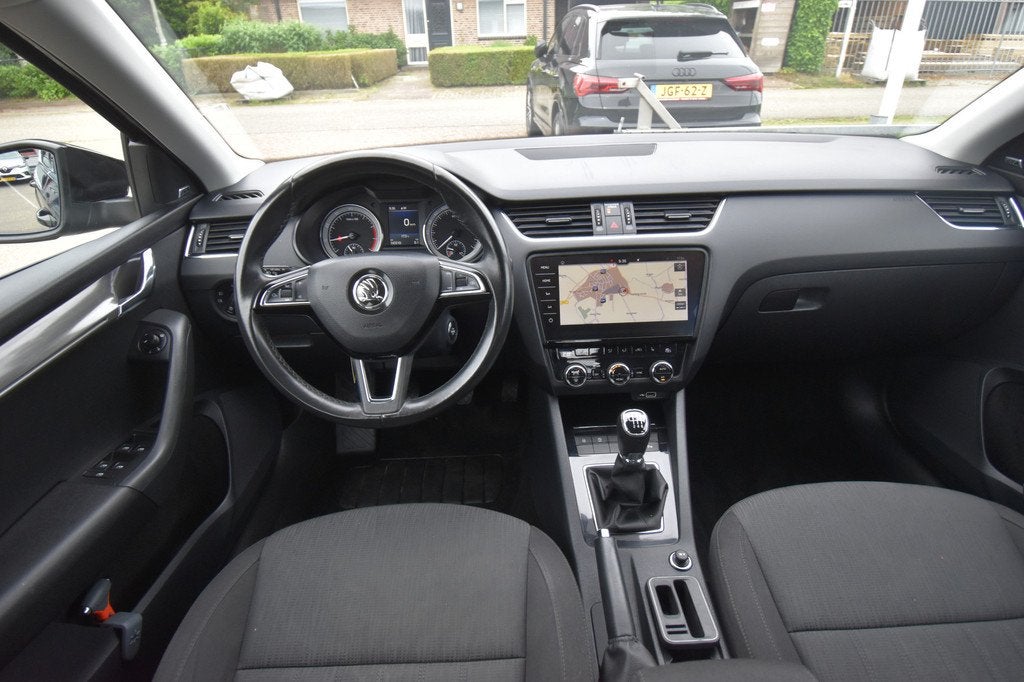 Skoda Octavia 1.0 TSI Greentech Business Edition ,TREKHAAK ,, Auto's, Stof, Origineel Nederlands, Bedrijf, Handgeschakeld