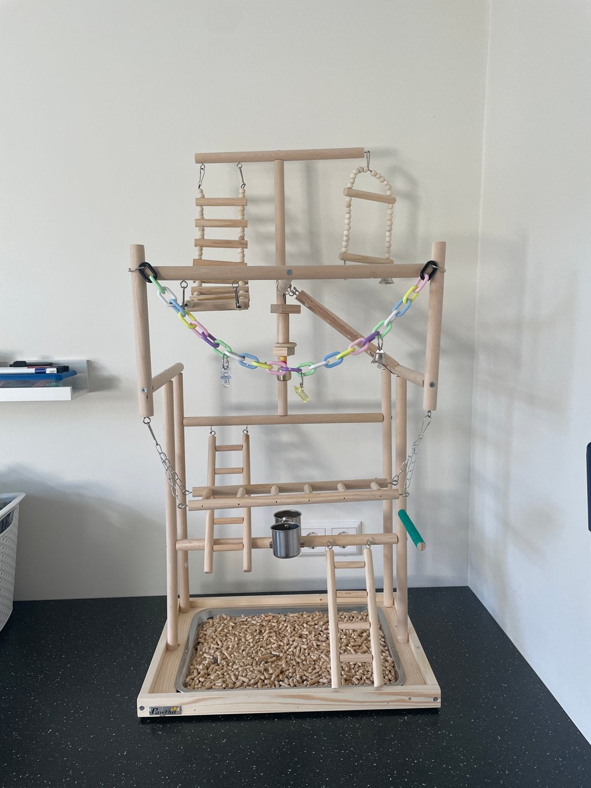 Te koop: PawHut parkiet/papegaai speelgym met losse bak, Ophalen, Zo goed als nieuw, Speelgoed