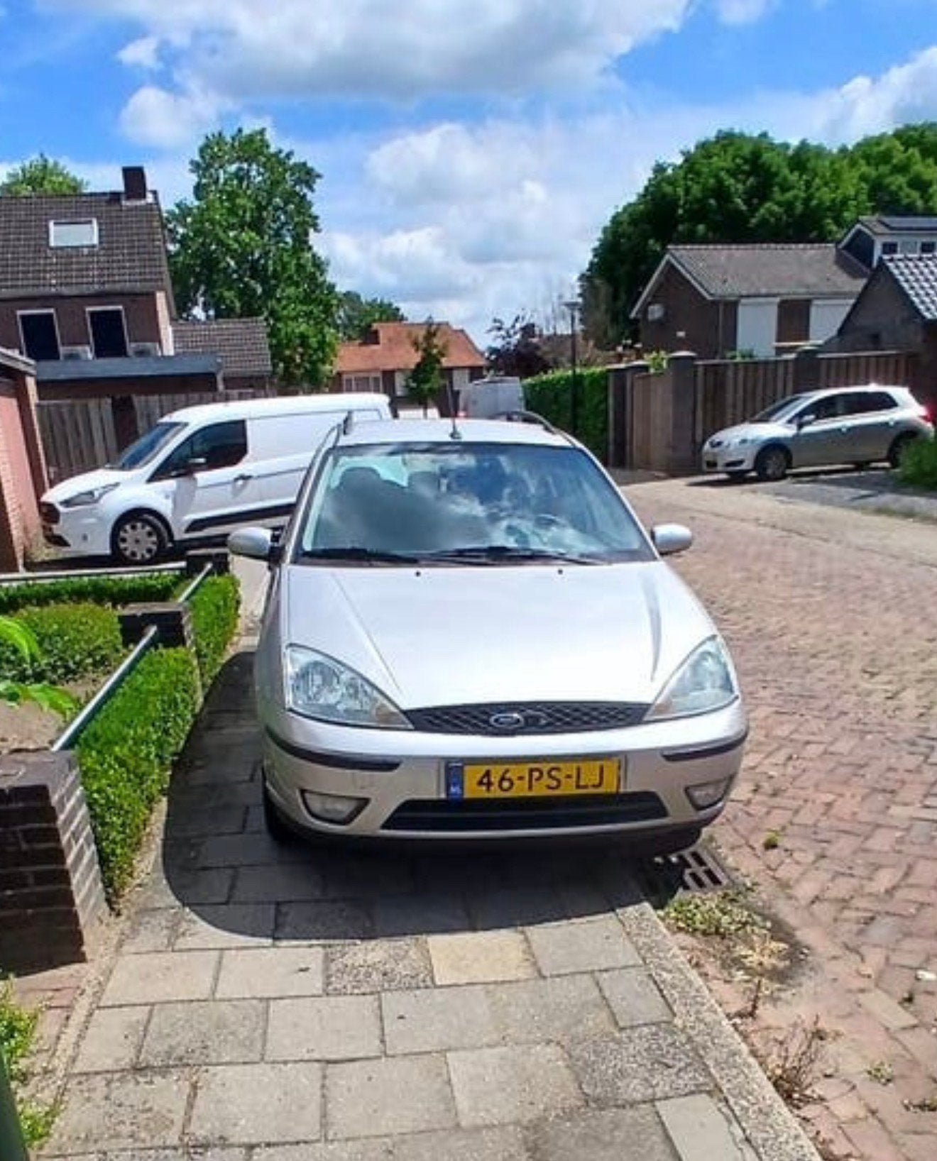 Ford Focus 1.6 I Wagon AUT 2004 Grijs, Gebruikt, Voor, Ophalen of Verzenden, Ford