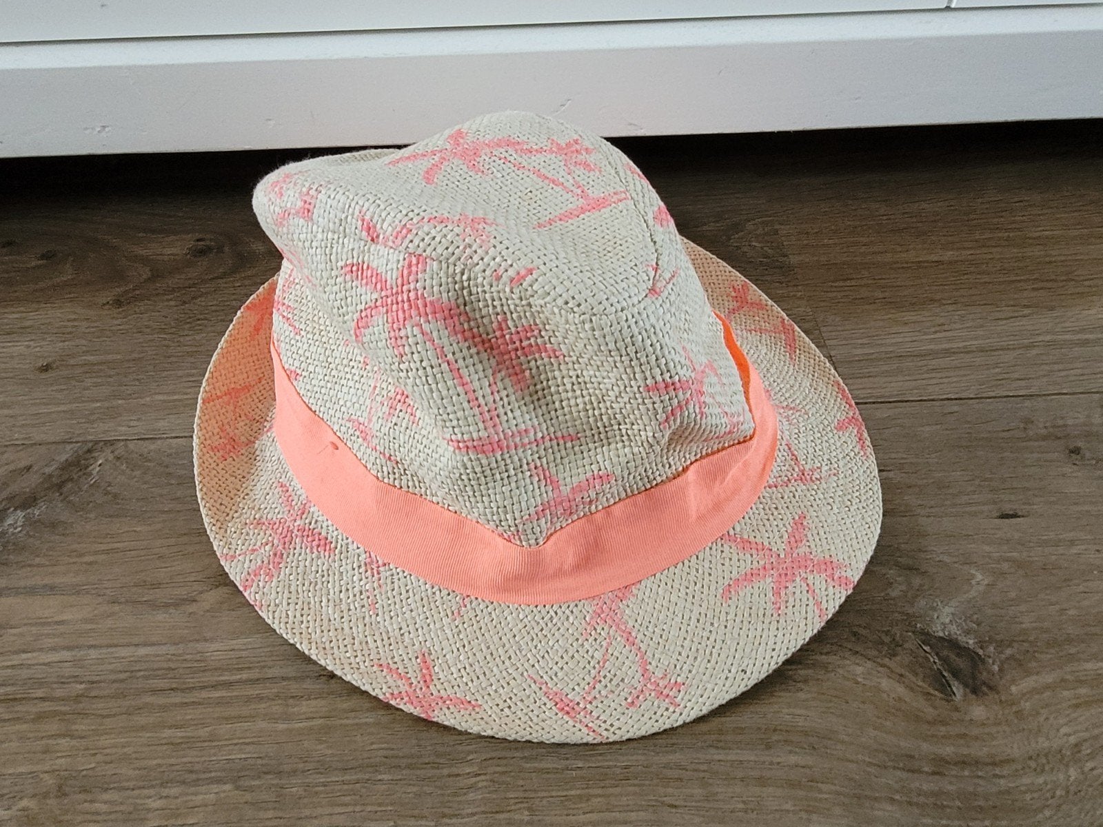 Zomerhoedje H&M maat 134/140 met palmboomprint, Kinderen en Baby's, Kinderkleding | Maat 134, Overige typen, Meisje, H&M, Ophalen of Verzenden