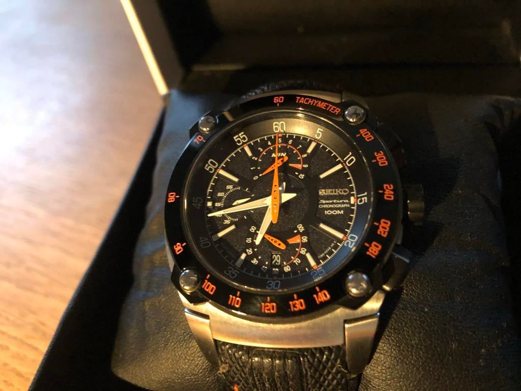 Seiko Sportura SPC039P2 Chronograaf Herenhorloge, Sieraden, Tassen en Uiterlijk, Horloges | Heren, Seiko, Leer, Staal, Polshorloge
