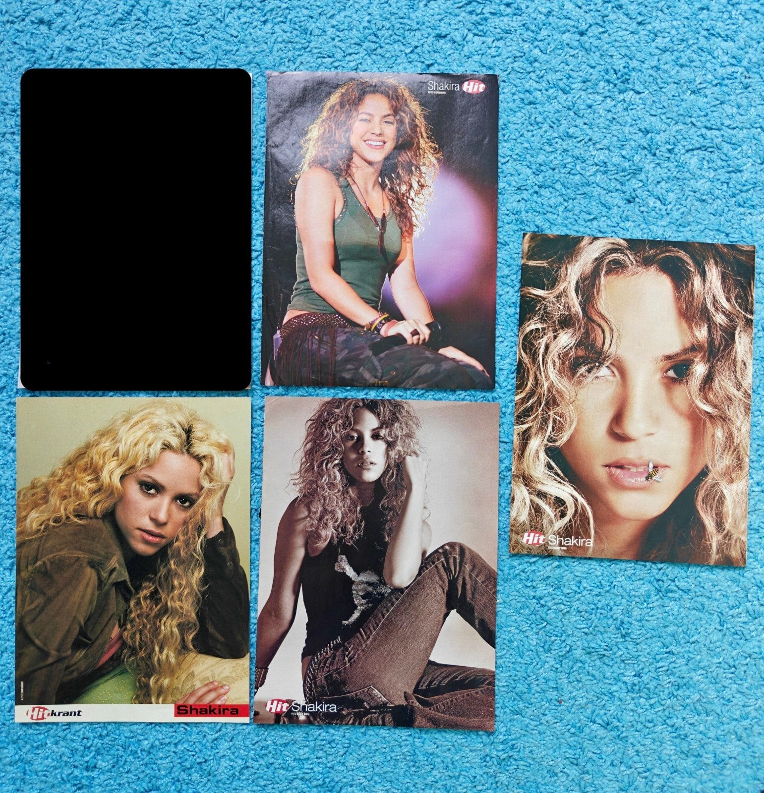 Shakira posters hitkrant vintage, Ophalen of Verzenden, Nieuw, A4 of kleiner, Muziek