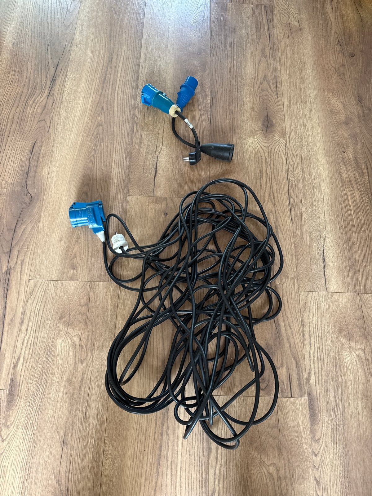 Verlengkabel met CEE-stekkers en adapter, Caravans en Kamperen, Ophalen of Verzenden, Gebruikt