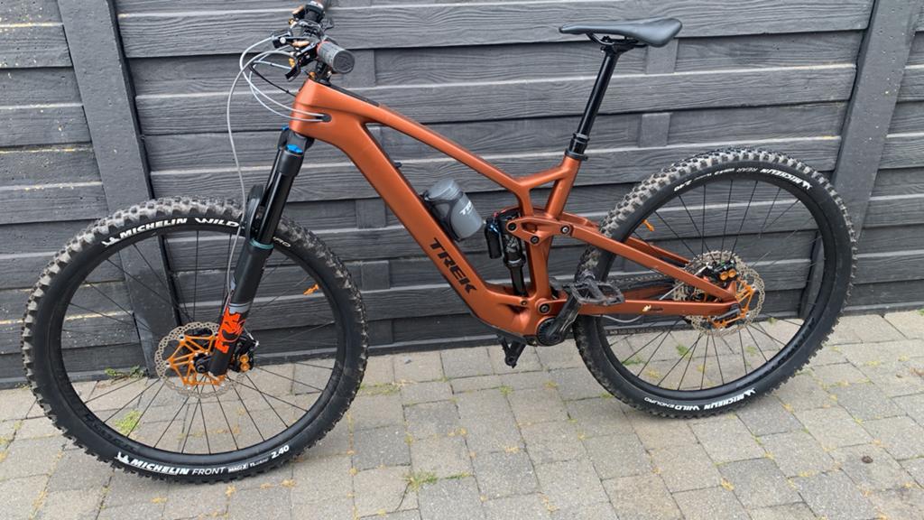 Trek Fuel EXE 9.7 2023 E-MTB - Zo goed als nieuw, Fietsen en Brommers, Fietsen | Mountainbikes en ATB, Ophalen of Verzenden, Zo goed als nieuw