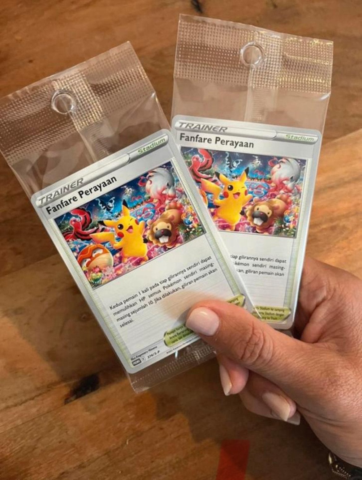 Pikachu Fanfare sealed Pokémon promo, Ophalen of Verzenden, Nieuw, Losse kaart