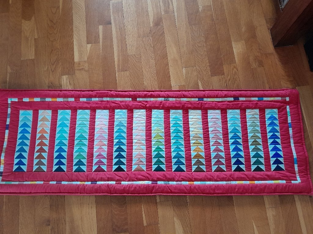 Handgemaakt wandkleed met kleurrijke driehoeken, Huis en Inrichting, Gebruikt, Boho, Meerkleurig, Ophalen of Verzenden