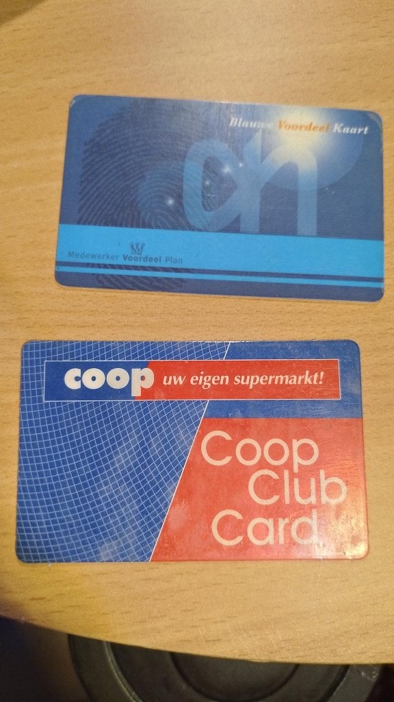 2 oude klantenkaarten Coop en AH, Verzamelen, Verzenden, Gebruikt