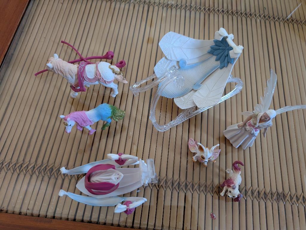 Schleich van de bayala serie, ice slee, fee, paardjes enz., Ophalen of Verzenden, Zo goed als nieuw