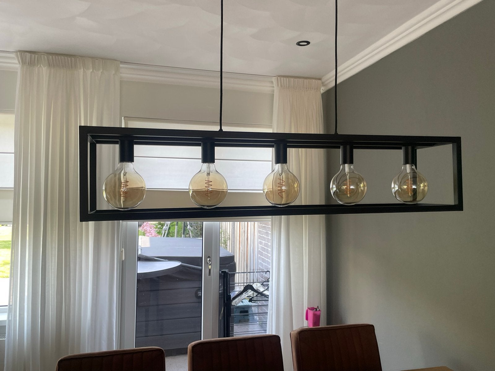 Moderne Zwarte Hanglamp met 5 Edison Lampen, Ophalen, Zo goed als nieuw, Metaal, 75 cm of meer